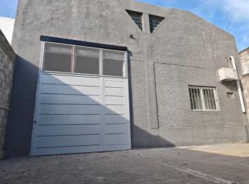 Bodega-Galpón , Almirante Brown · Alquiler! Galpón en Execelente Ubicación Adrogue