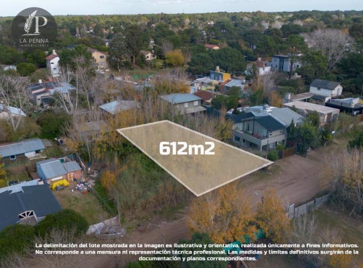 Terreno · 612m²