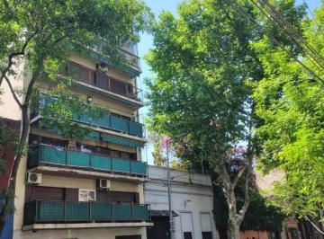 Departamento · 56m² · 2 Ambientes · Departamento - Venta - Barracas 2 Amb Al Frente con Balcón