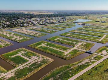 Terreno · 500m² · Terreno 500 m² en Barrio Cerrado - Funes Lakes - Funes | Venta