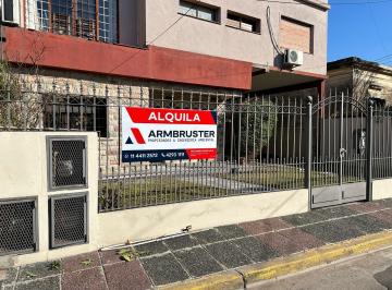PH · 90m² · 3 Ambientes · PH en Adrogue, Alquiler Fondo Parrilla, 3 Ambientes