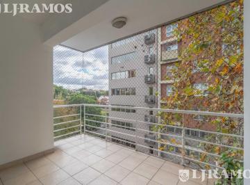 3 · Departamento en Venta, Piso Súper Luminoso, 3 Amb./ Cochera - Apto Crédito