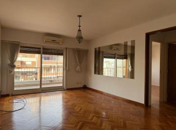 Departamento de 3 ambientes, Flores · Venta 3amb con Balcón Corrido Al Frente en La Zona de Mayor Crecimiento Edilicio de Av Avellaneda