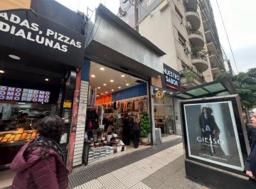 Local comercial · 220m² · Local Comercial en Av Santa Fe y Pueyrredon. Sin Expensas. Apto Todo Destino