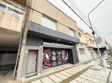 Oficina comercial · 125m² · 6 Ambientes · Oficina Alquiler Centro, 125 m² con 6 Privados, 2 Baños y Cocina