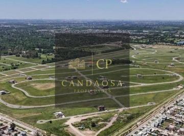 Terreno · 628m² · Glm. Venta Lote en Village Plaza, B. Vista.