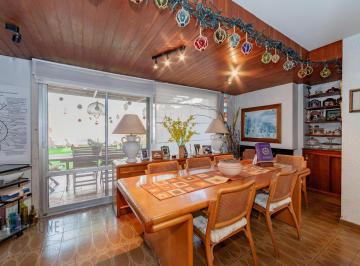 Casa · 340m² · 9 Ambientes · 2 Cocheras · Casa en Villa Pueyrredon