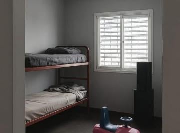 PH · 93m² · 3 Ambientes · 1 Cochera · PH en Venta - 2 Dorm. 2 Baños - Villa Lugano