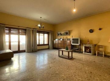 PH · 191m² · 4 Ambientes · Venta PH 4 Amb Apta Credito C/terraza - P. Podesta