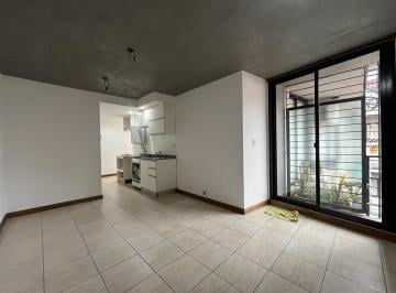 Departamento · 43m² · 2 Ambientes · Departamento de un Dormitorio en Alquiler en Echesortu