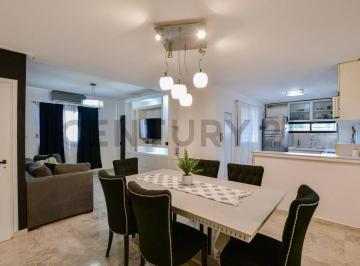 PH · 87m² · 3 Ambientes · 1 Cochera · Venta de PH en Berisso