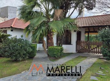 Casa de 3 ambientes, General Rodríguez · Casa en Venta en Country Las Lajas