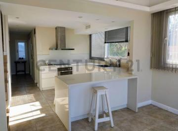 Departamento · 123m² · 5 Ambientes · 2 Cocheras · Departamento en Venta 4 Ambientes en Pilar Km 50.