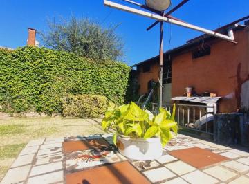 Casa · 120m² · 4 Ambientes · 2 Cocheras · Venta Casa 4 Ambientes. Temperley