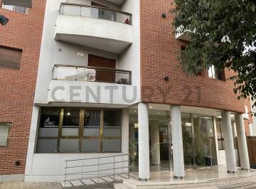 Oficina comercial · 39m² · 2 Ambientes · 4 y 46 - Oficina con Baño Completo