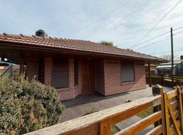 Casa de 4 ambientes, Santa Clara del Mar · Venta Chalet 4 Amb. en Esquina, Santa Clara del Mar