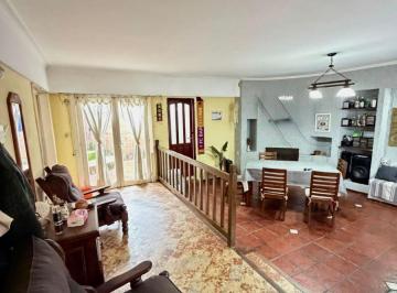 Casa de 4 ambientes, Mar del Plata · Chalet en Venta 4 Ambientes con Escritorio