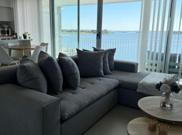 Departamento · 77m² · 3 Ambientes · 1 Cochera · Departamento de 3 Ambientes con Vista Al Lago Central
