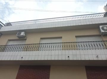 PH · 80m² · 3 Ambientes · PH en Ramos Mejia