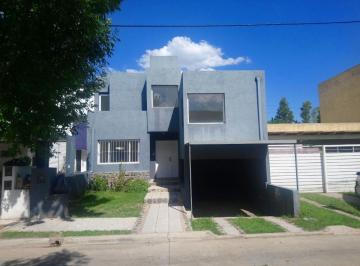 Casa de 4 ambientes, Córdoba · Duplex en Venta 2 Dorm. y Medio - Cañitas - Zona Sur