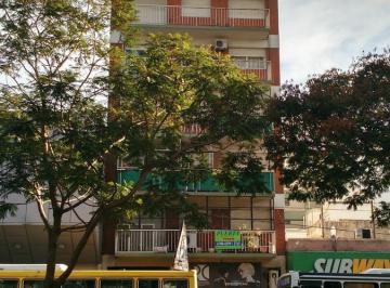 Departamento · 60m² · 3 Ambientes · Olivos 3 Amb. S/av. Maipú 2600 Ctrfte Muy Luminoso