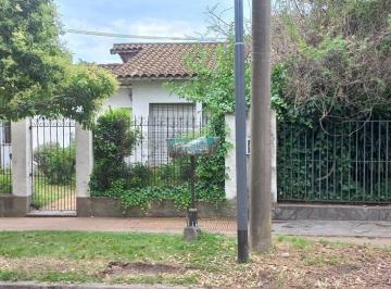 Casa · 300m² · 3 Ambientes · 1 Cochera · Casa en Venta Tigre