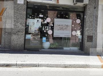 Local comercial · 55m² · Local en Venta - 2 Baños - 55 m - Monserrat