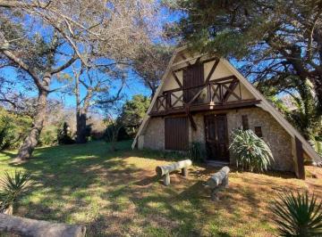 Casa · 90m² · 3 Ambientes · 1 Cochera · Casa en Venta - 2 Dorm. 1 Baño - Mar del Tuyú