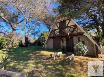 Casa · 90m² · 3 Ambientes · 1 Cochera · Casa en Venta - 2 Dorm. 1 Baño - Mar del Tuyú