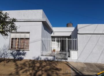 Casa · 100m² · 4 Ambientes · Oportunidad Precio Rebajado!