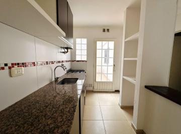 CIM-CIM-1727_2 · PH 2 Ambientes Pb con Patio *sin Expensas* Monte Castro Semi Nuevo 5 Años