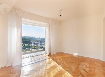 Departamento · 90m² · 3 Ambientes · Unico Departamento de 3 Ambientes con Balcón, Vista Abierta y Orientación Norte en Recoleta