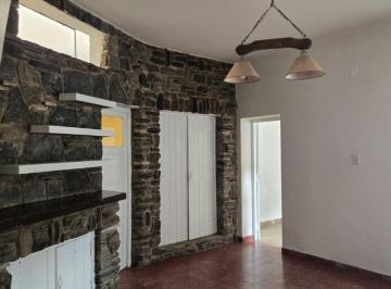 Casa de 8 ambientes, La Cumbre · Alquiler Permanente en El Centro de La Cumbre