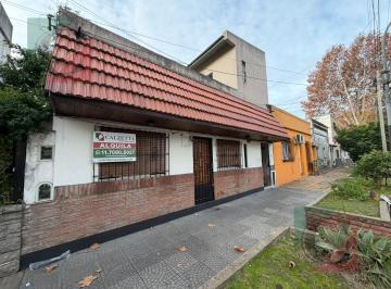 PH · 50m² · 3 Ambientes · Alquiler PH 3 Ambientes en Lanus Oeste