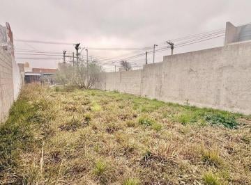 Casa · 207m² · Venta Terreno Lo Tengo Barrio Arguello Norte