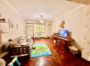 Departamento · 184m² · 6 Ambientes · 1 Cochera · Venta Departamento Semipiso Centro 5 Dorm Cochera