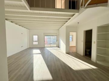 Departamento · 90m² · 4 Ambientes · 1 Cochera · Venta Duplex 4 Amb Cochera La Lucila