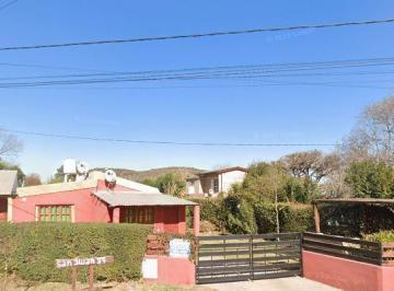 Casa · 160m² · 4 Ambientes · 1 Cochera · Casa en Venta - 3 Dorm. 2 Baños - Cochera - 505 m² - Córdoba
