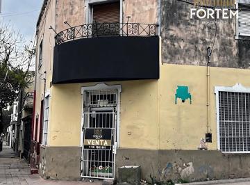 Casa de 5 ambientes, Córdoba · Atencion Inversionistas! Importante Casona en Esq. B° Guemes - Gran Potencial Comercial