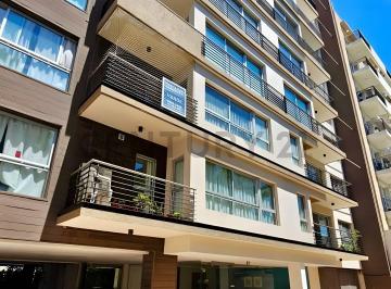 Departamento · 80m² · 3 Ambientes · 2 Cocheras · Departamento 3 Ambientes con Cochera