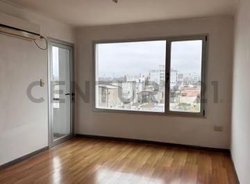 Departamento · 48m² · 2 Ambientes · 1 Cochera · Departamento de 1 Dormitorio con Cochera