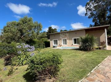 Casa · 120m² · 4 Ambientes · Casa en Alquiler - 2 Dorm. 2 Baños - 600 m - Mar del Plata