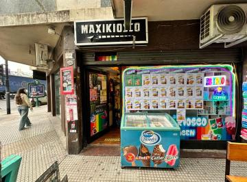Fondo de comercio de 1 ambiente, Flores · Fondo de Comercio de Kiosco y Polirrubro