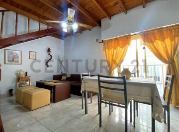 PH · 24m² · 2 Ambientes · Venta PH 2 Amb. Tipo Dúplex con Bajas Expensas en Monte Castro