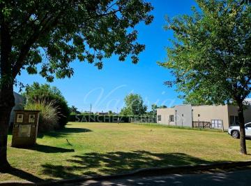 Terreno · 700m² · Terreno en Venta Barrancas de Iraola