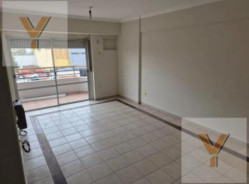 Departamento · 90m² · 6 Ambientes · Departamento en Alquiler - 3 Dorm. 2 Baños - 90 m - San Miguel