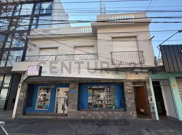 Departamento · 83m² · 4 Ambientes · Venta Departamento 4 Ambientes Castelar Centro con Balcon