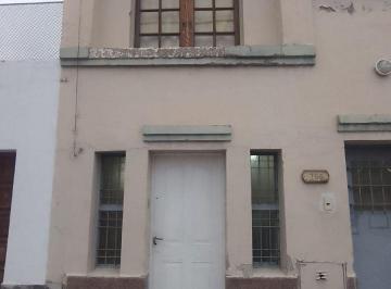 Departamento de 2 ambientes, General Roca · Departamanto en Alquiler. Zona Centro.