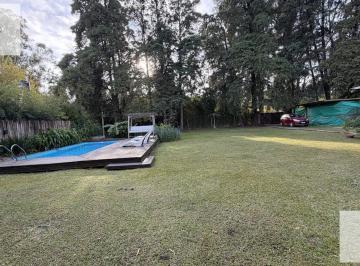 Casa · 110m² · 5 Ambientes · 4 Cocheras · Casa Quinta en Alquiler Temporal