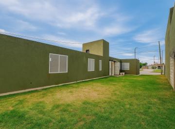 Casa · 100m² · 4 Ambientes · Antonio Sobral | Publica a | Bº Los Robles